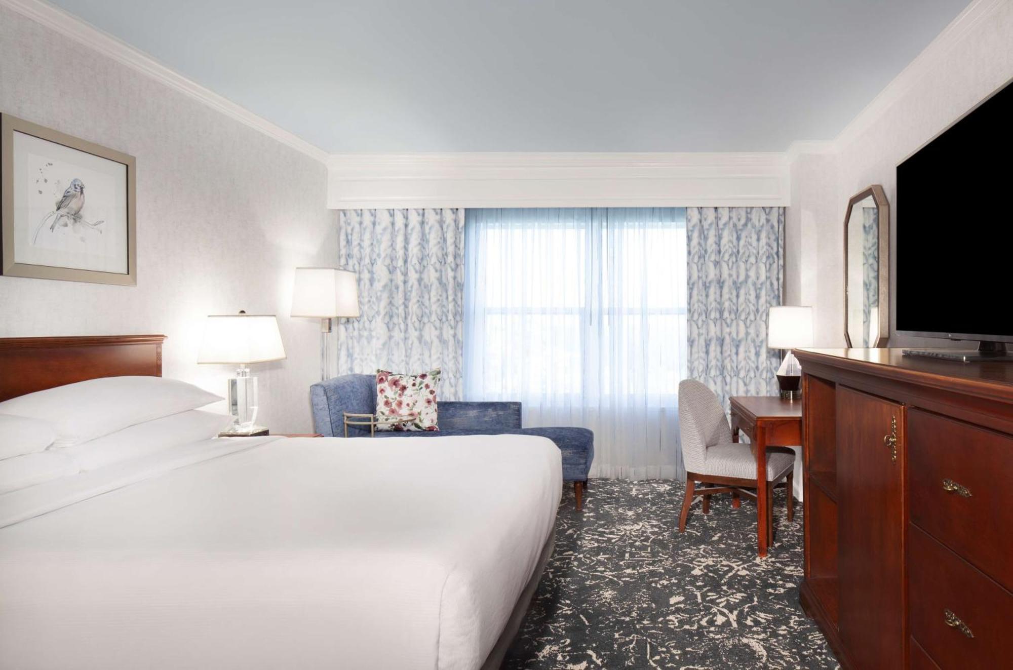 Hilton Atlanta/Marietta Hotel & Conference Center Exterior photo