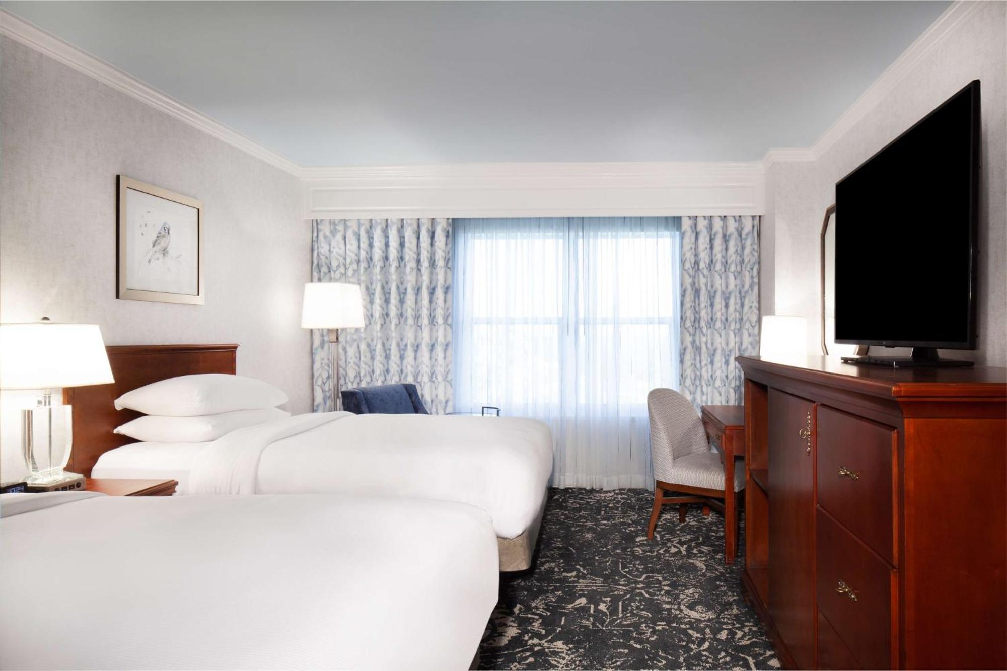 Hilton Atlanta/Marietta Hotel & Conference Center Exterior photo