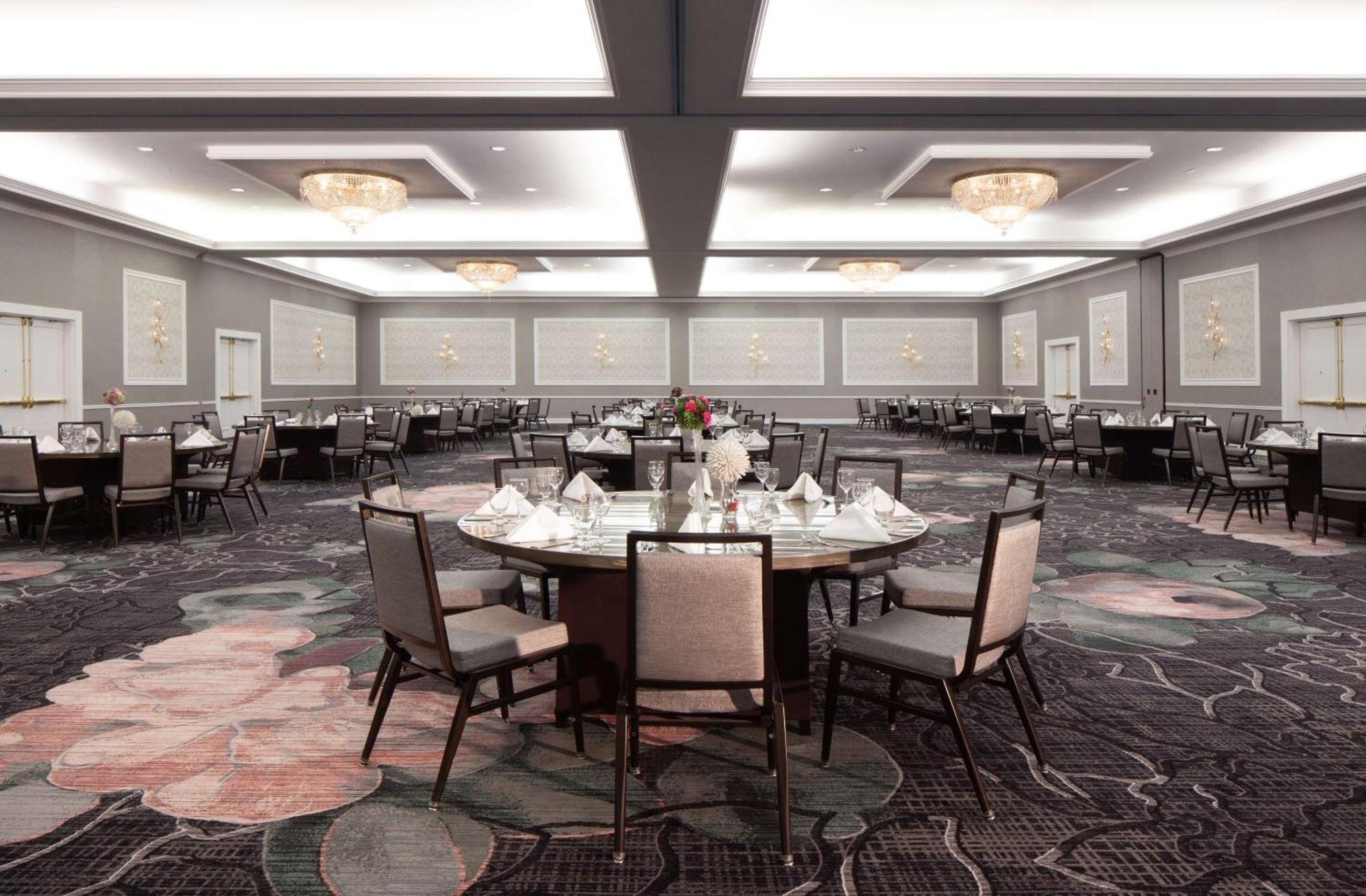 Hilton Atlanta/Marietta Hotel & Conference Center Exterior photo