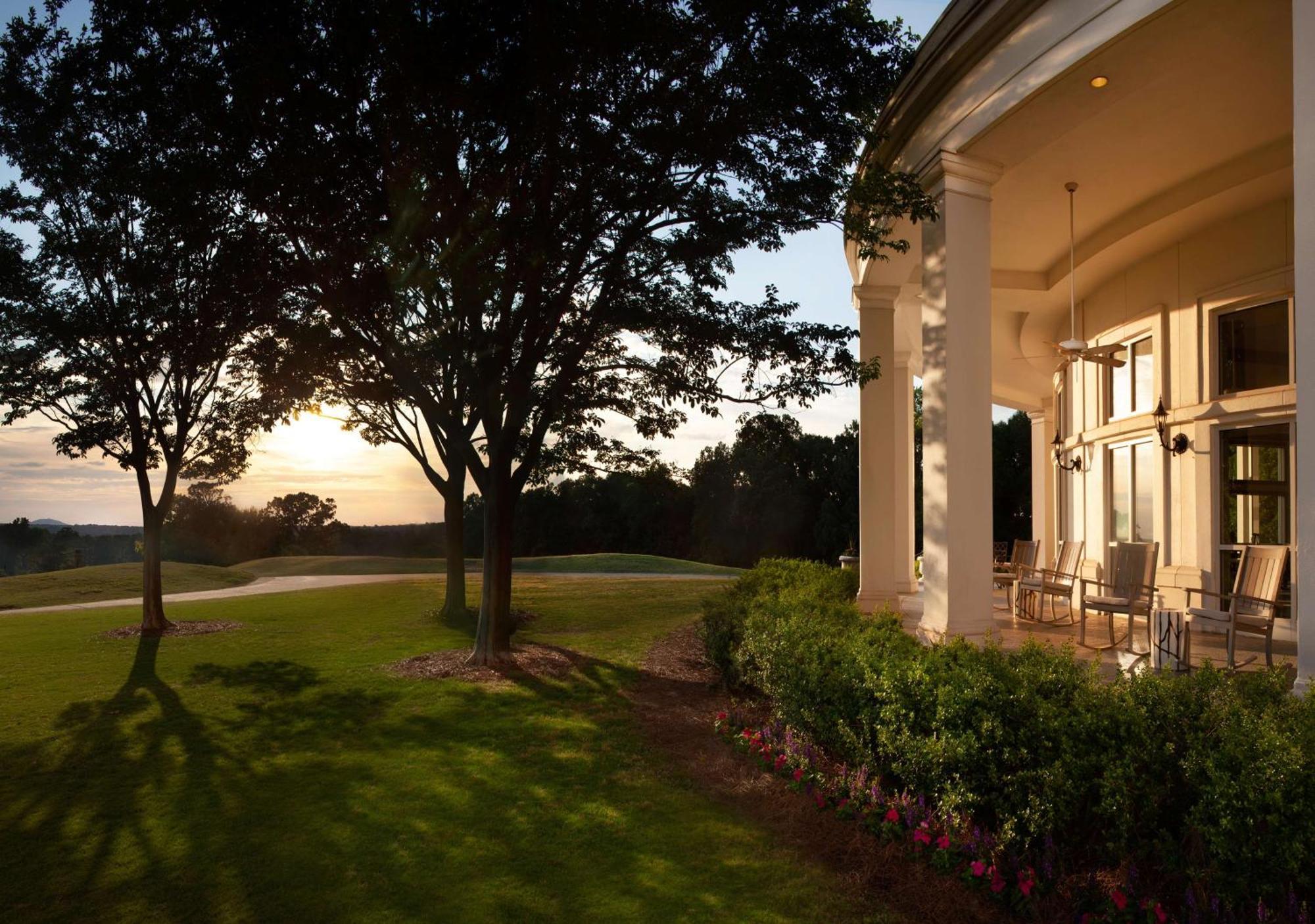 Hilton Atlanta/Marietta Hotel & Conference Center Exterior photo